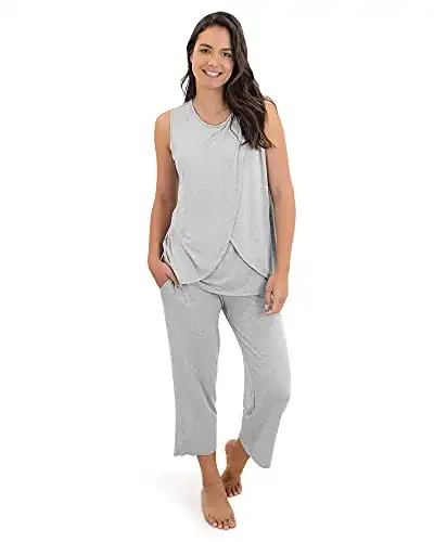 The Most Comfortable Postpartum Pajamas for New Moms - Troubleshooting  Motherhood